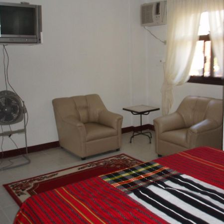 The Little Surfmaid Resort San Fernando City  Bagian luar foto
